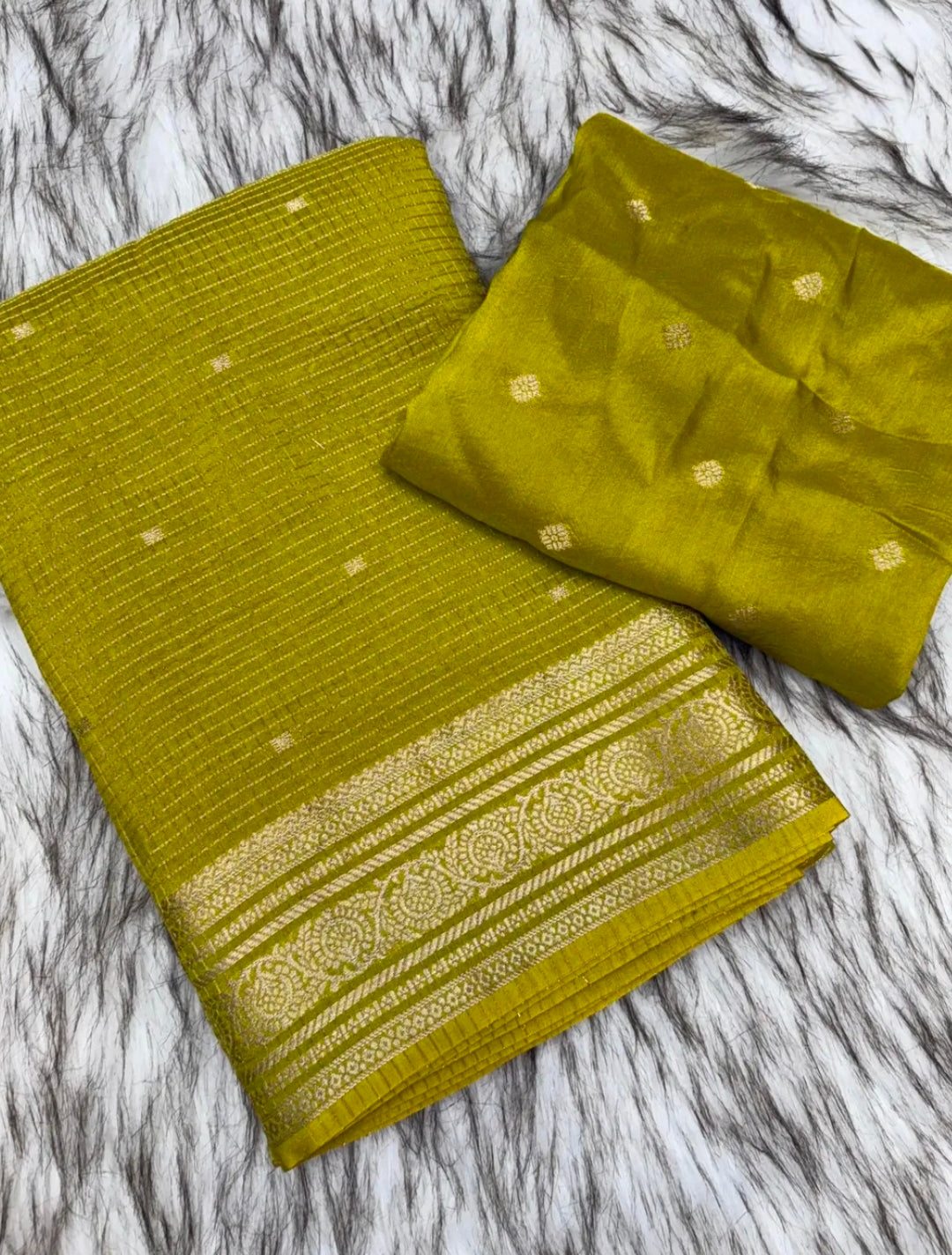 Russian viscose checks saree