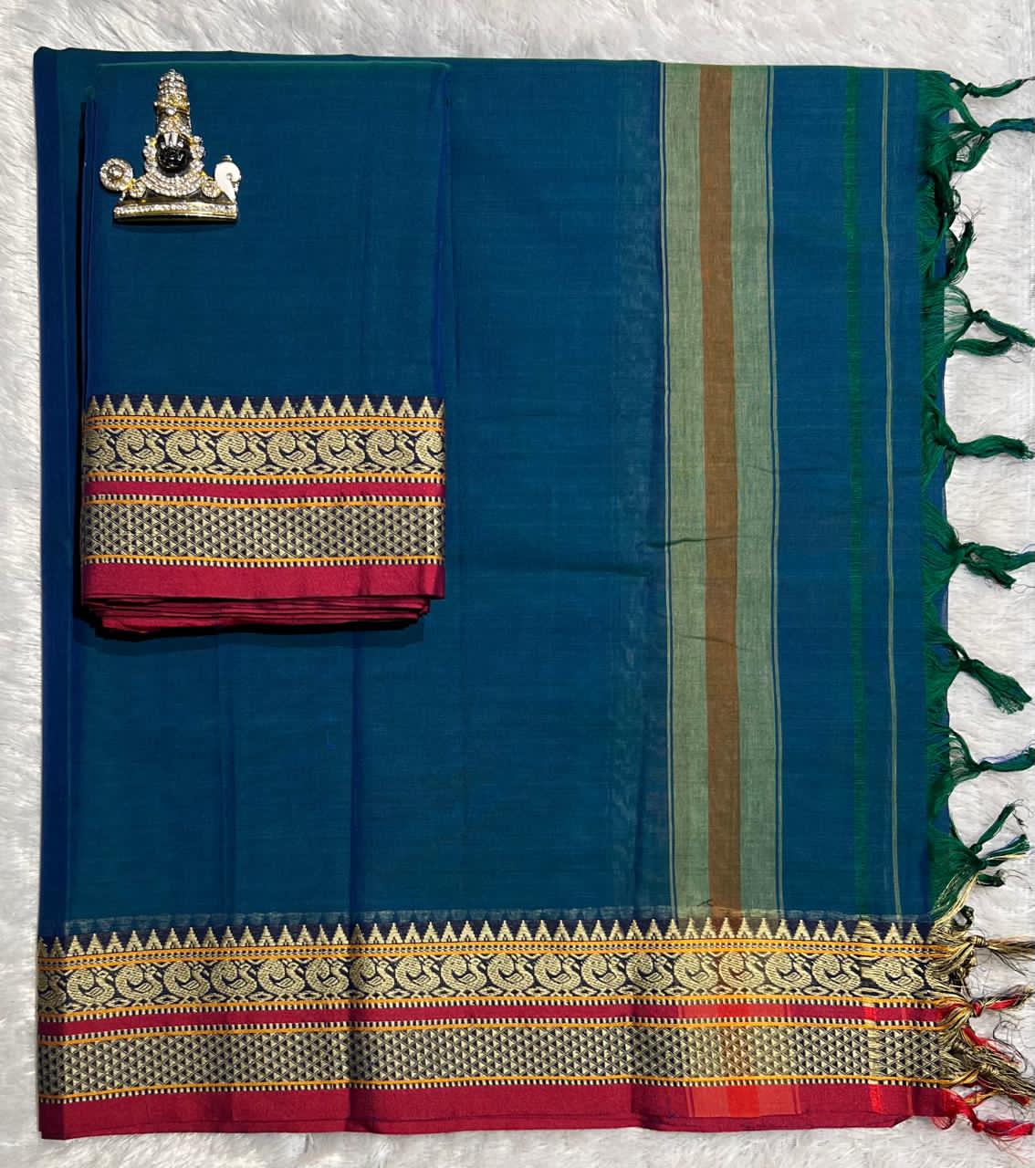 Narayanpeta Big Peacock boarder Dress material