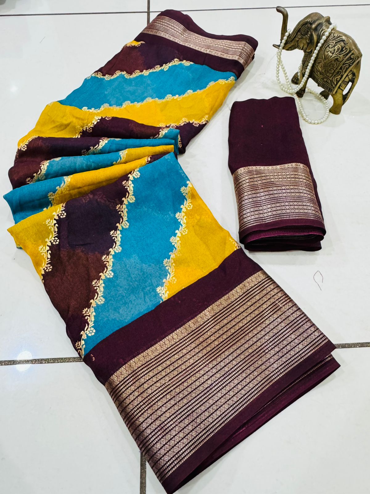 Marshmallow Matte Georgette Rangkat Saree