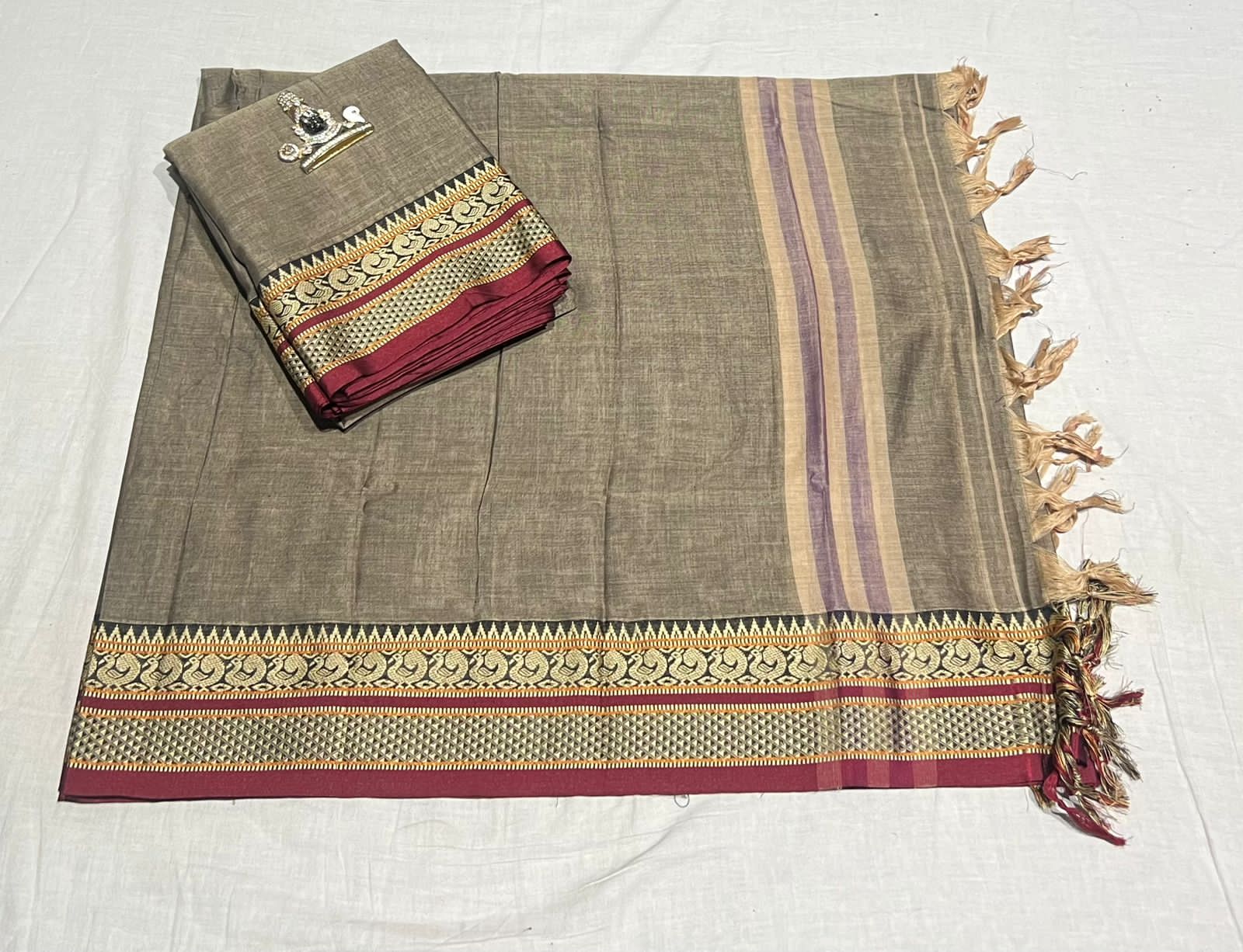 Narayanpeta Big Peacock boarder Dress material