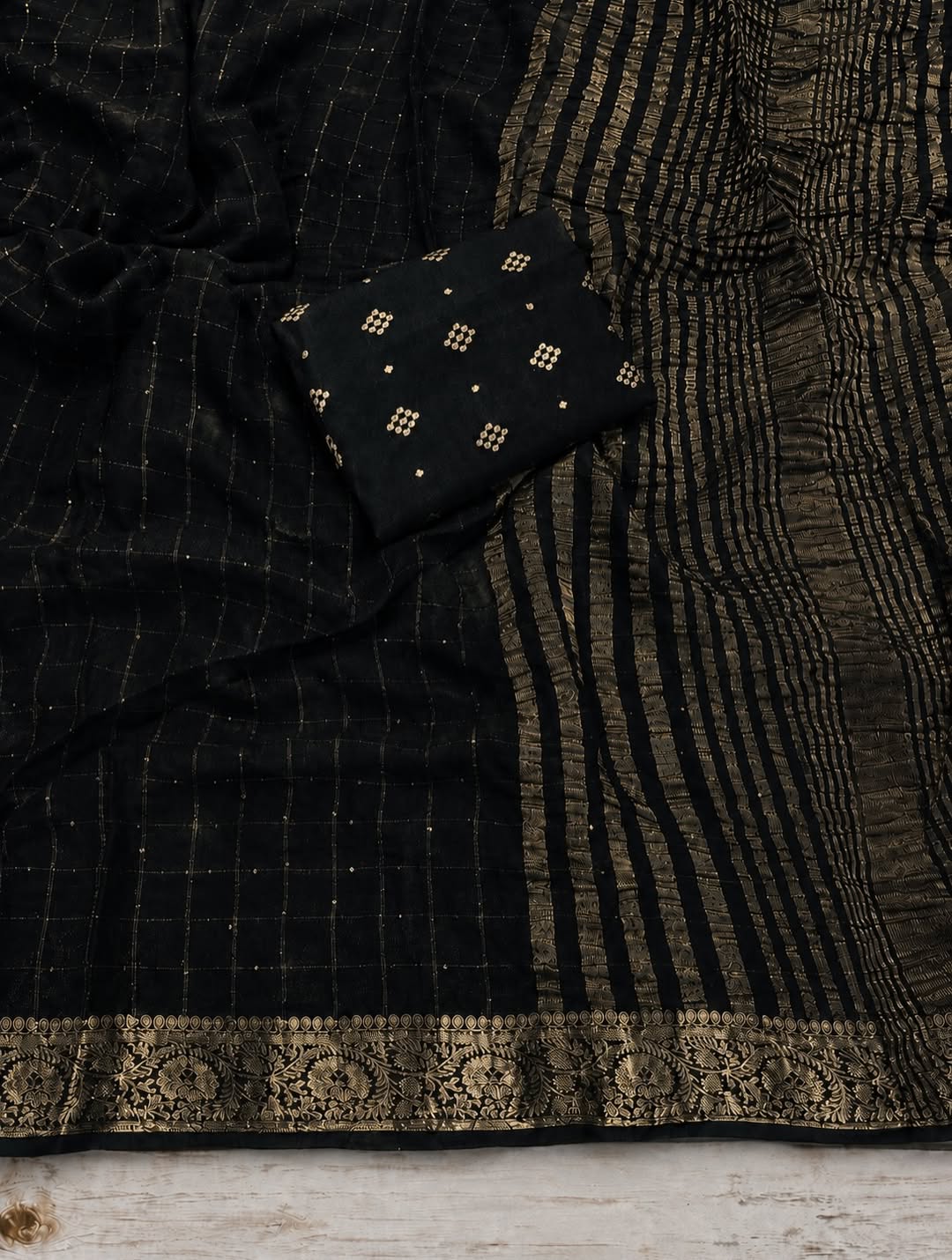 Viscose georgette checks pattern sarees