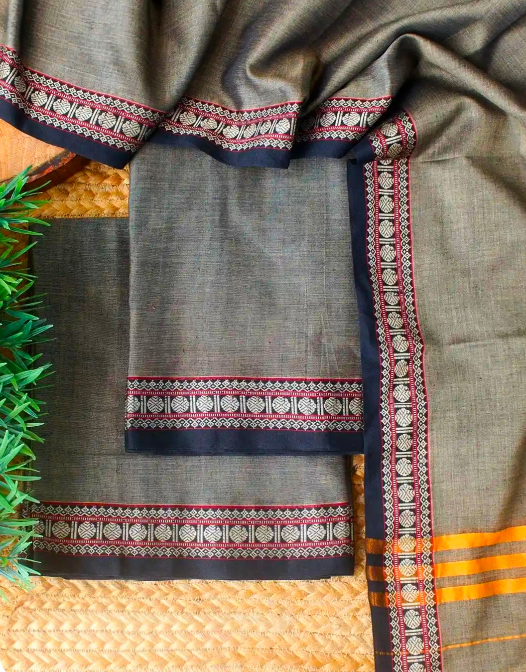 Narayanpeta Handloom Rudraksha boarder Dress material