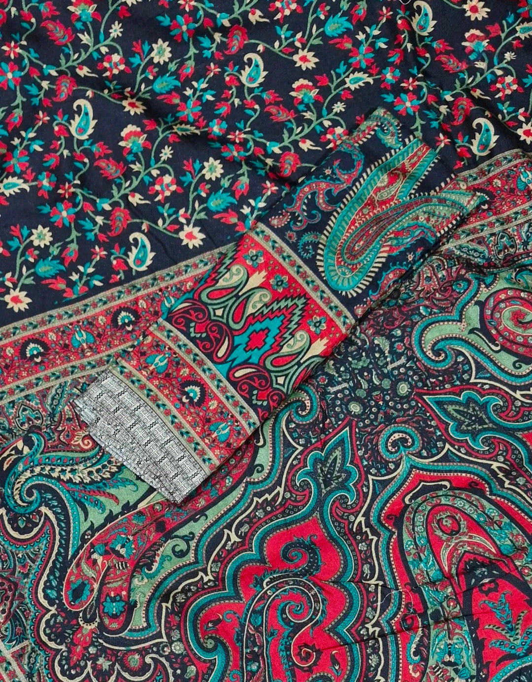 Original Pashmeena saree with Shawl