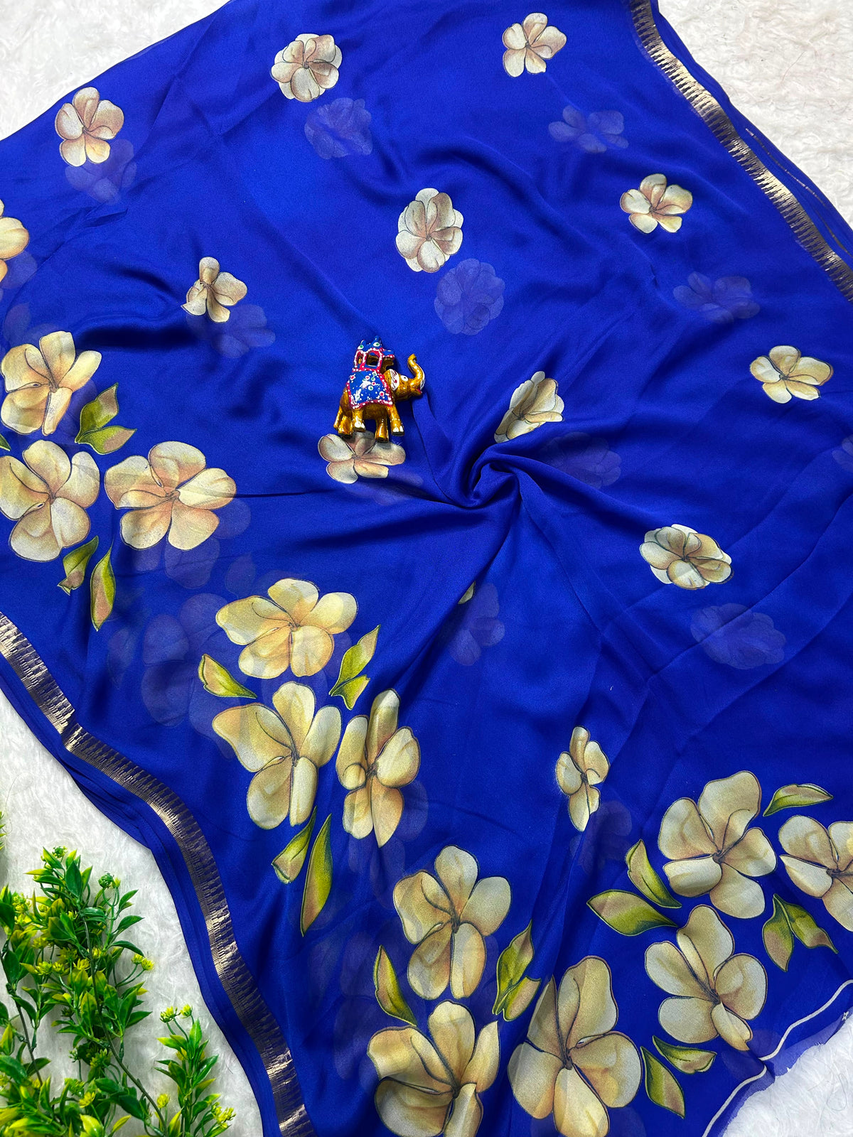 Soft marshmallow georgette floral saree