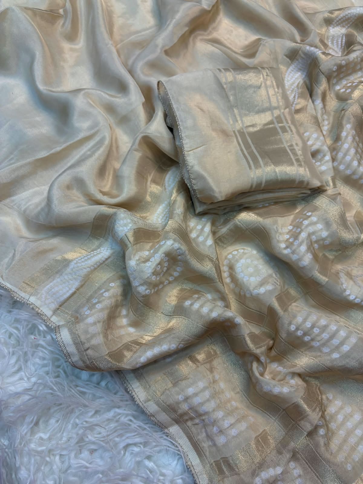 Premium Mysore silk saree with bandhej pallu and blouse