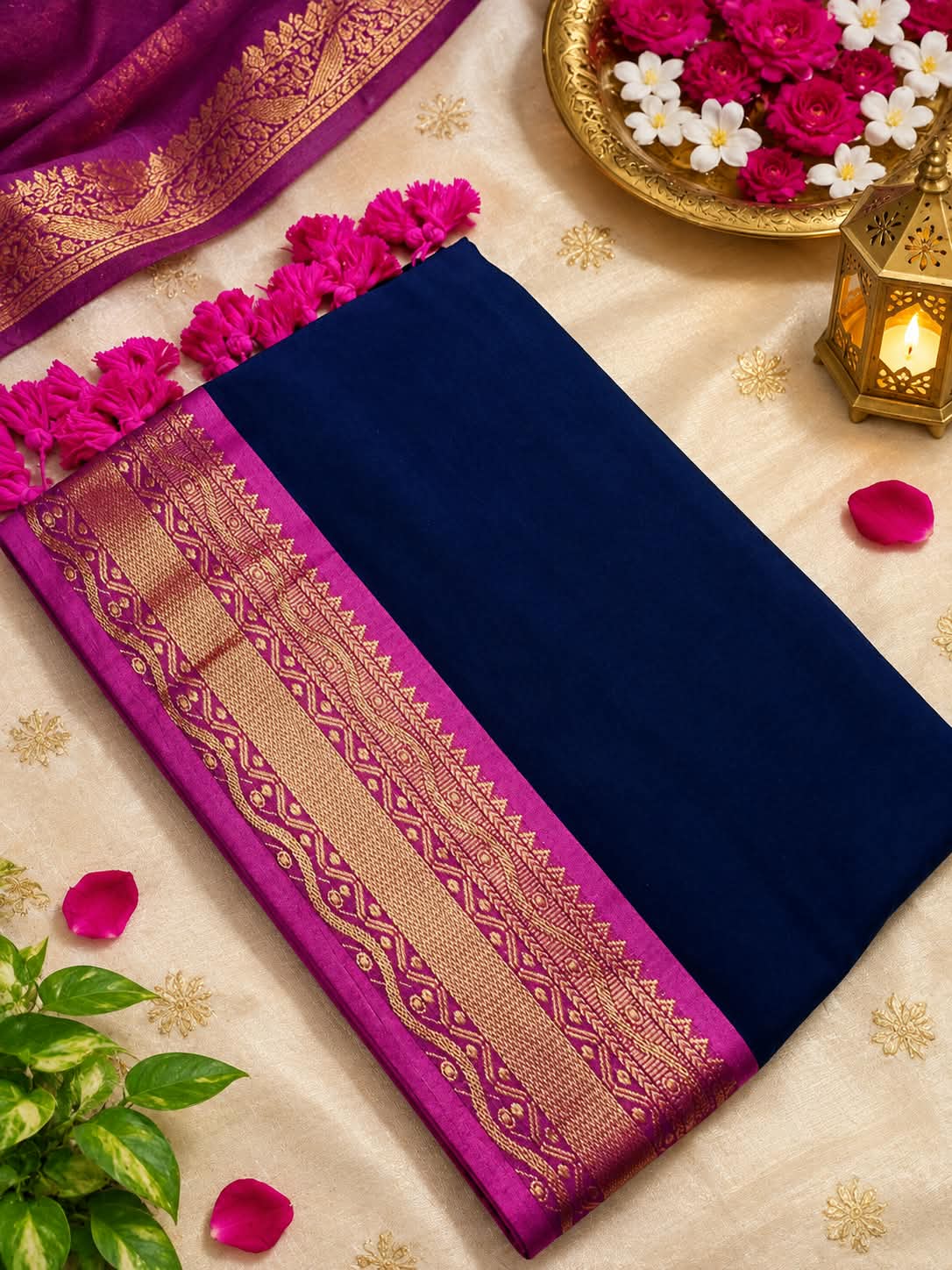Mul cotton 120 courier zari boarder saree