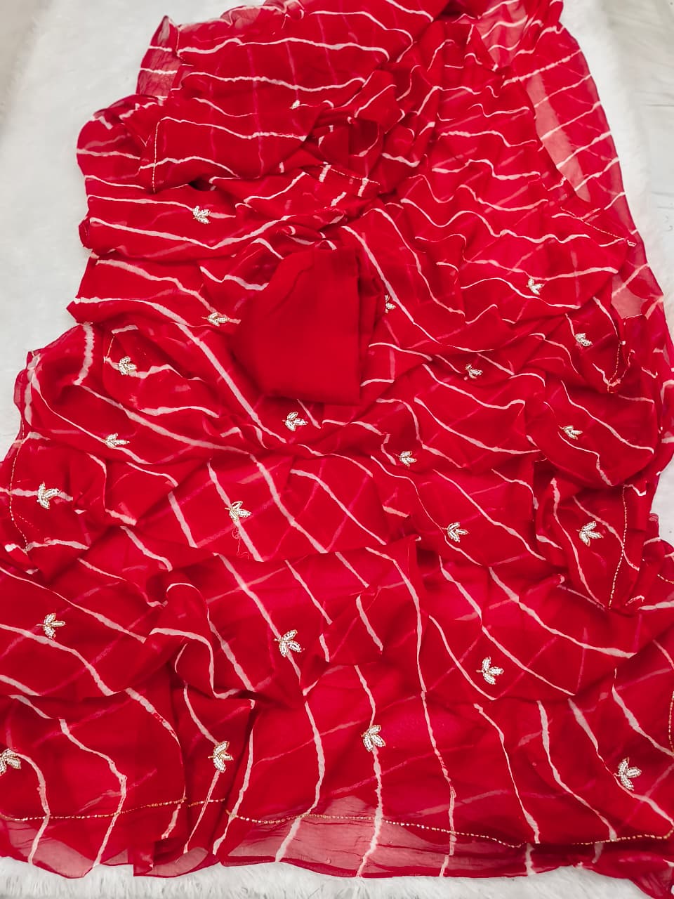 Chiffon lehriya leaf buttis handwork saree