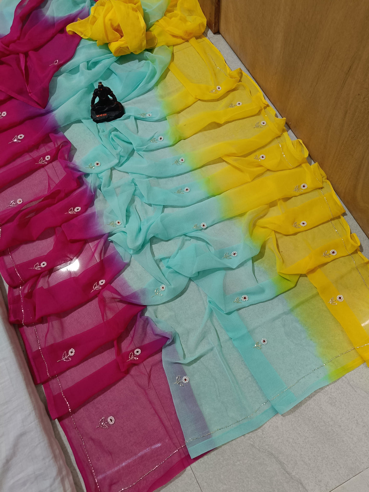 Chiffon floral buttis 2 shade saree