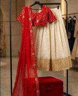 Kanakavalli Checks Halfsaree