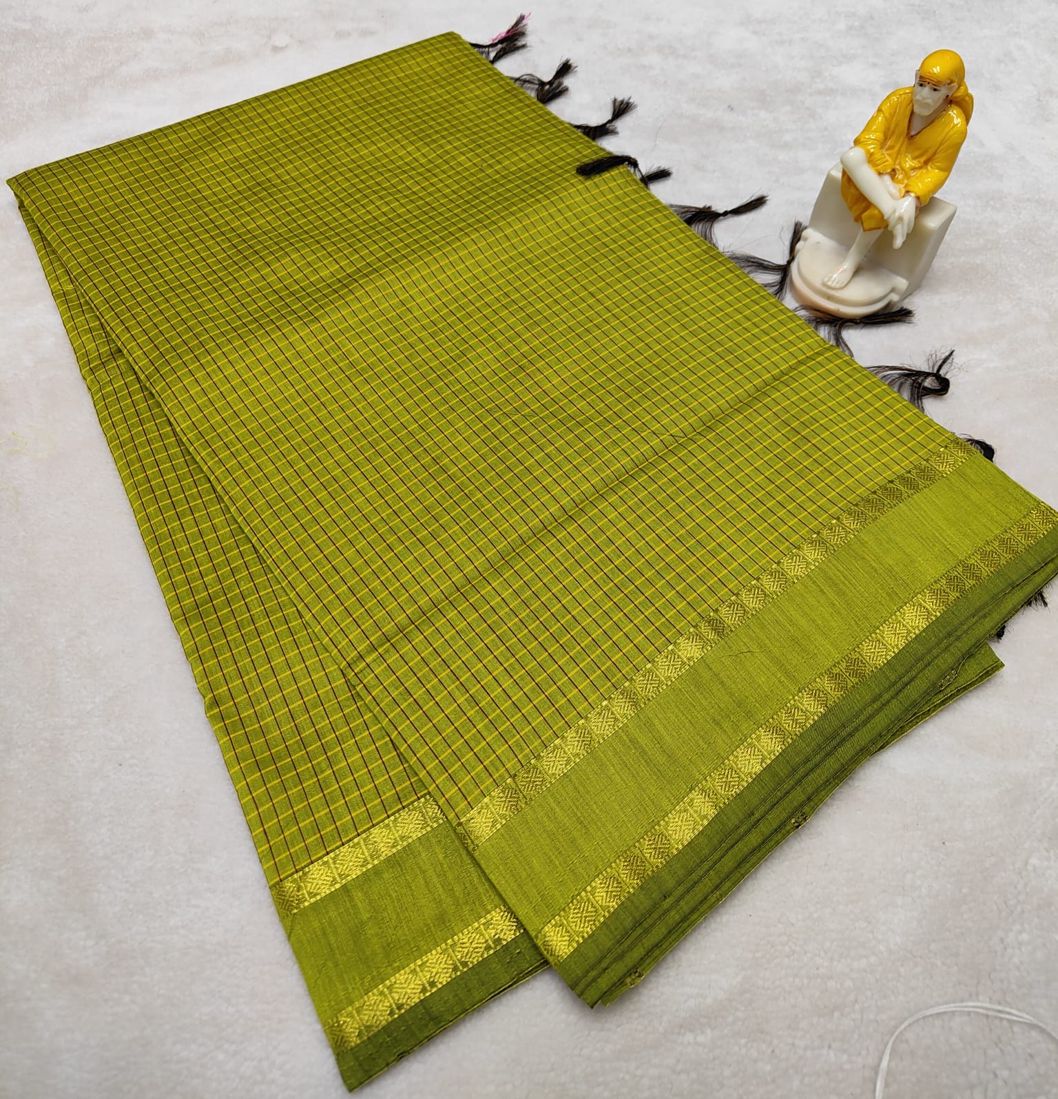 Kalyani Vintage Checked gap boarder saree