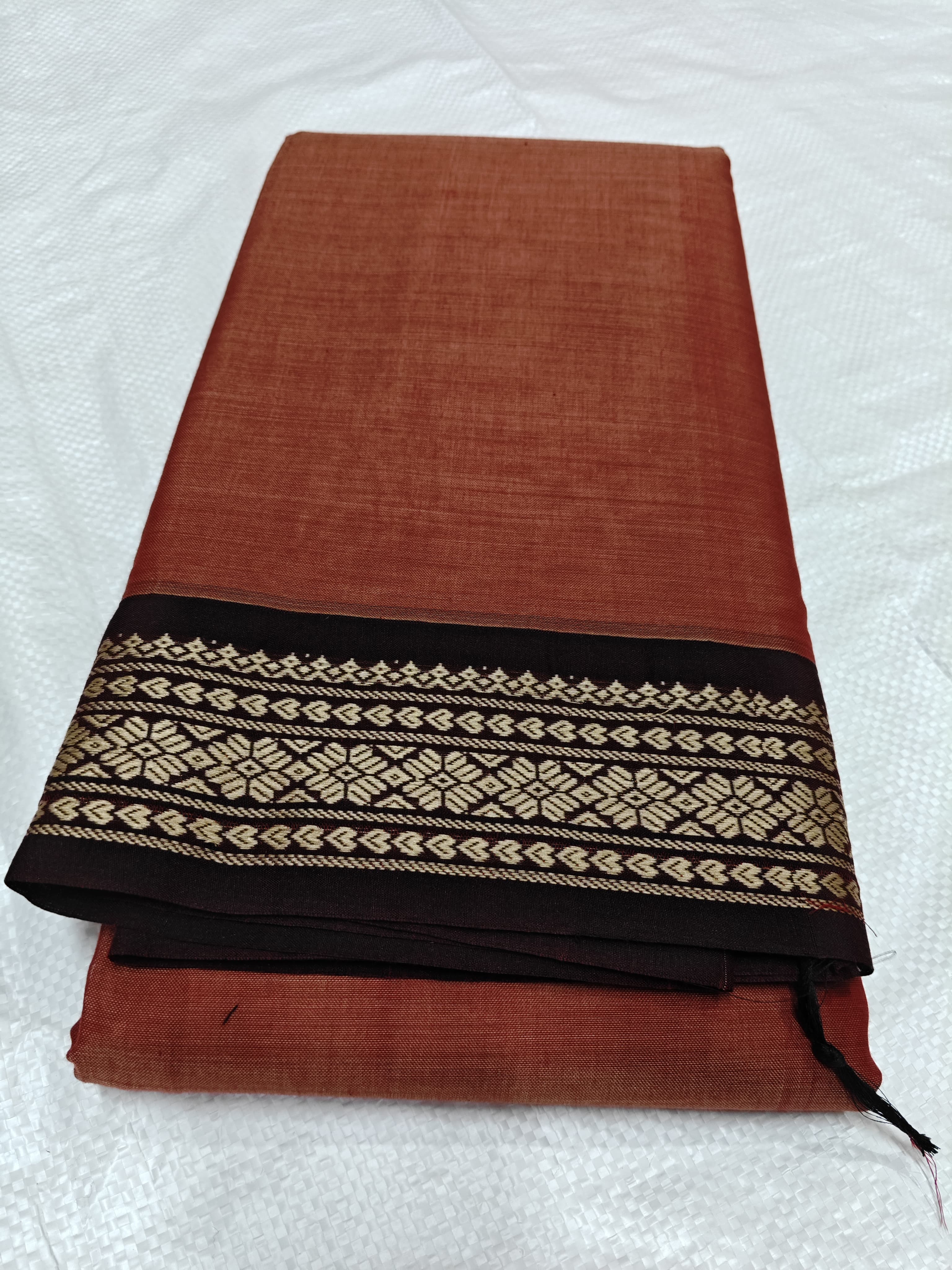 Narayanapeta floral boarder saree