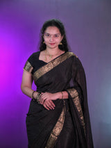 Pure chinnon flower jacquard zari saree