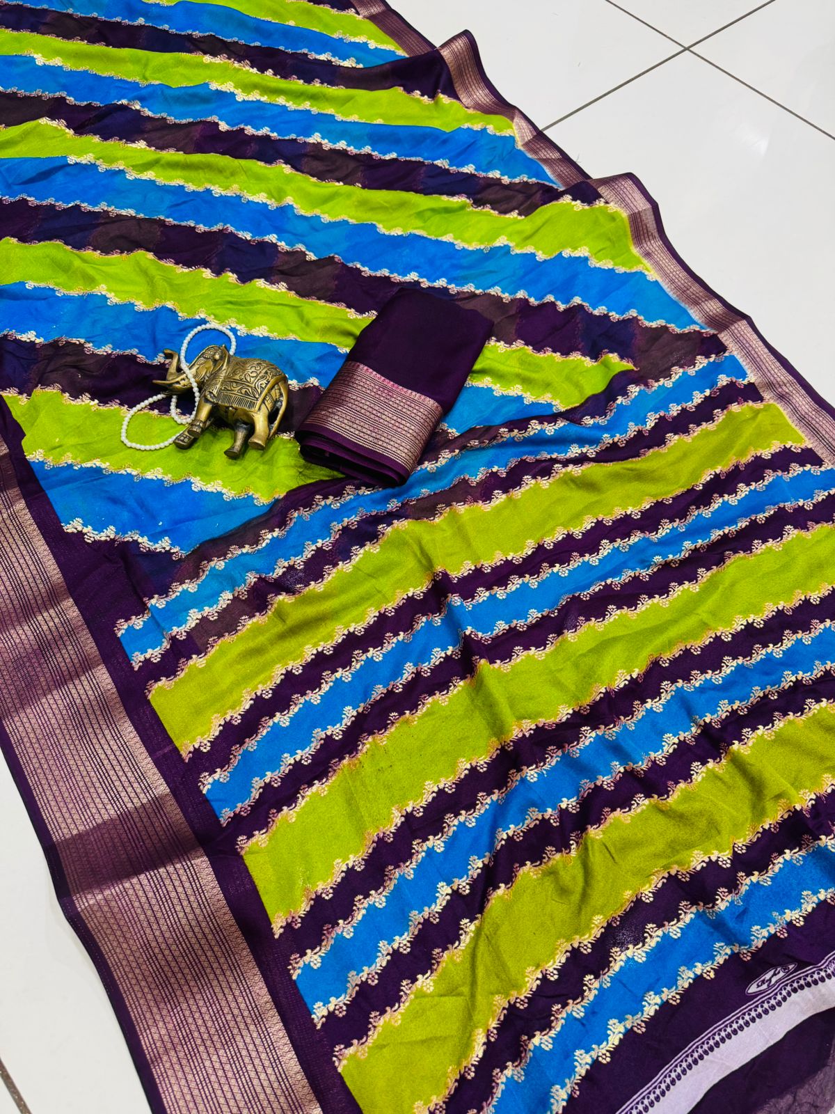 Marshmallow Matte Georgette Rangkat Saree