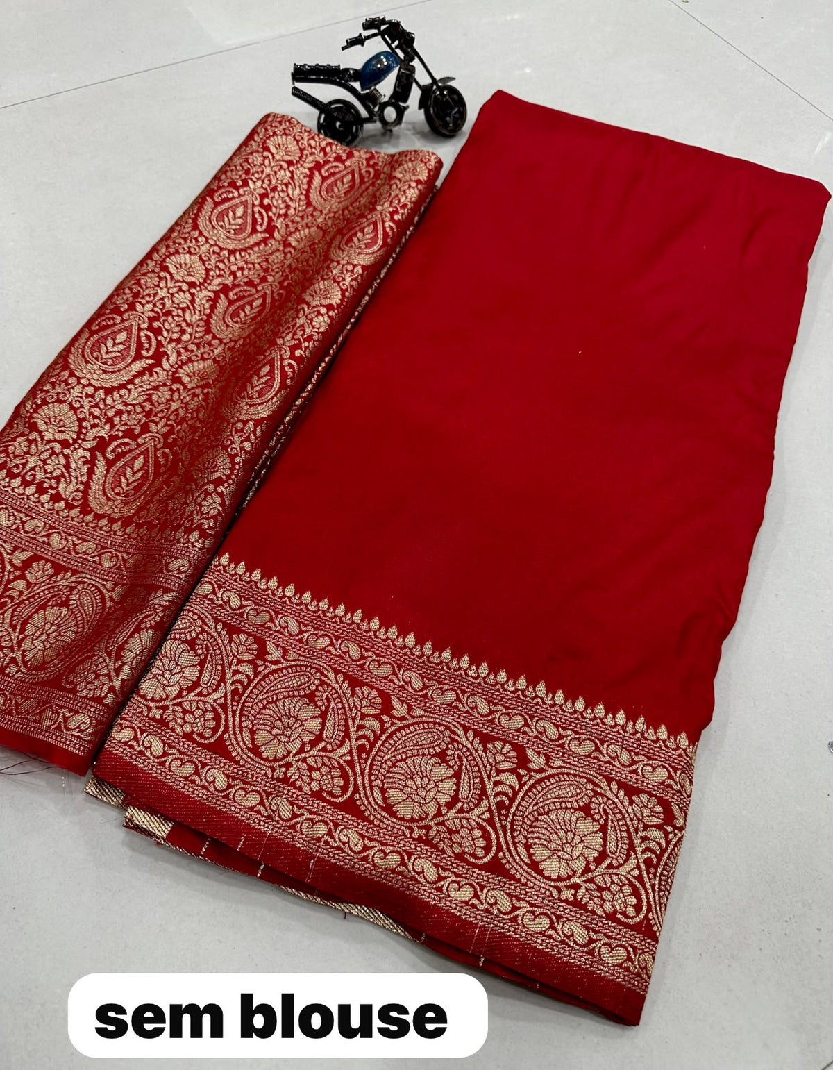 Kanjivaram style soft silk saree