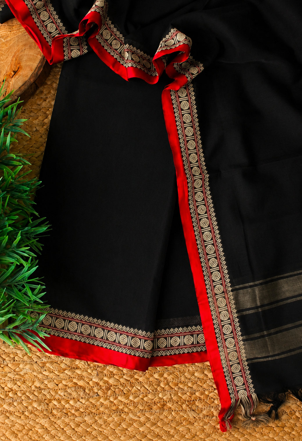 Narayanpeta Handloom Rudraksha boarder Dress material