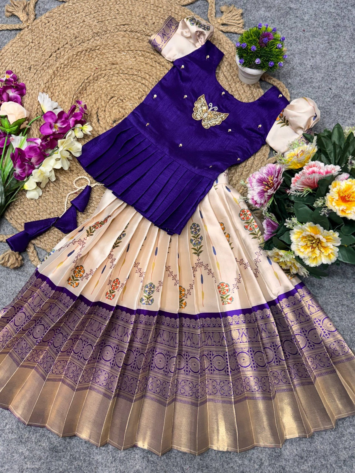 Diya kids lehanga set