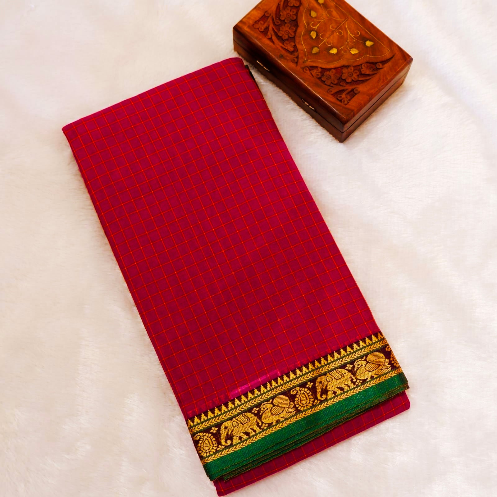 Narayanpeta samantha inspired checks saree