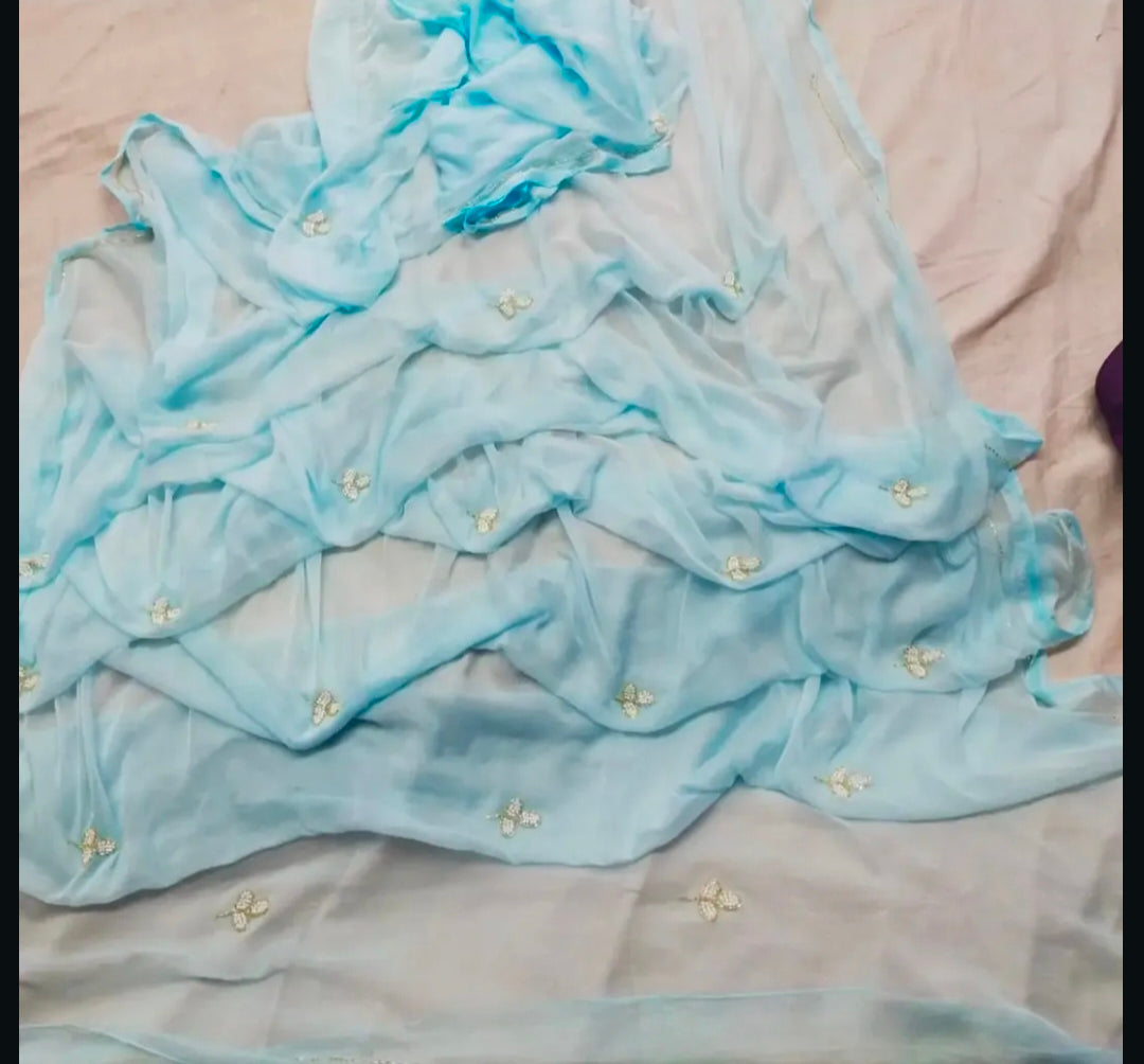 Soft chiffon saree leaf pattern