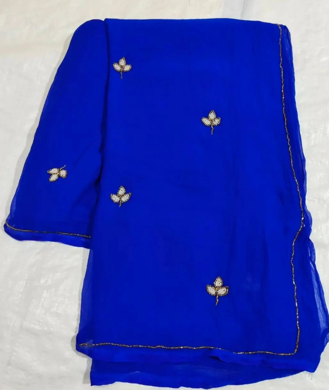 Soft chiffon saree leaf pattern