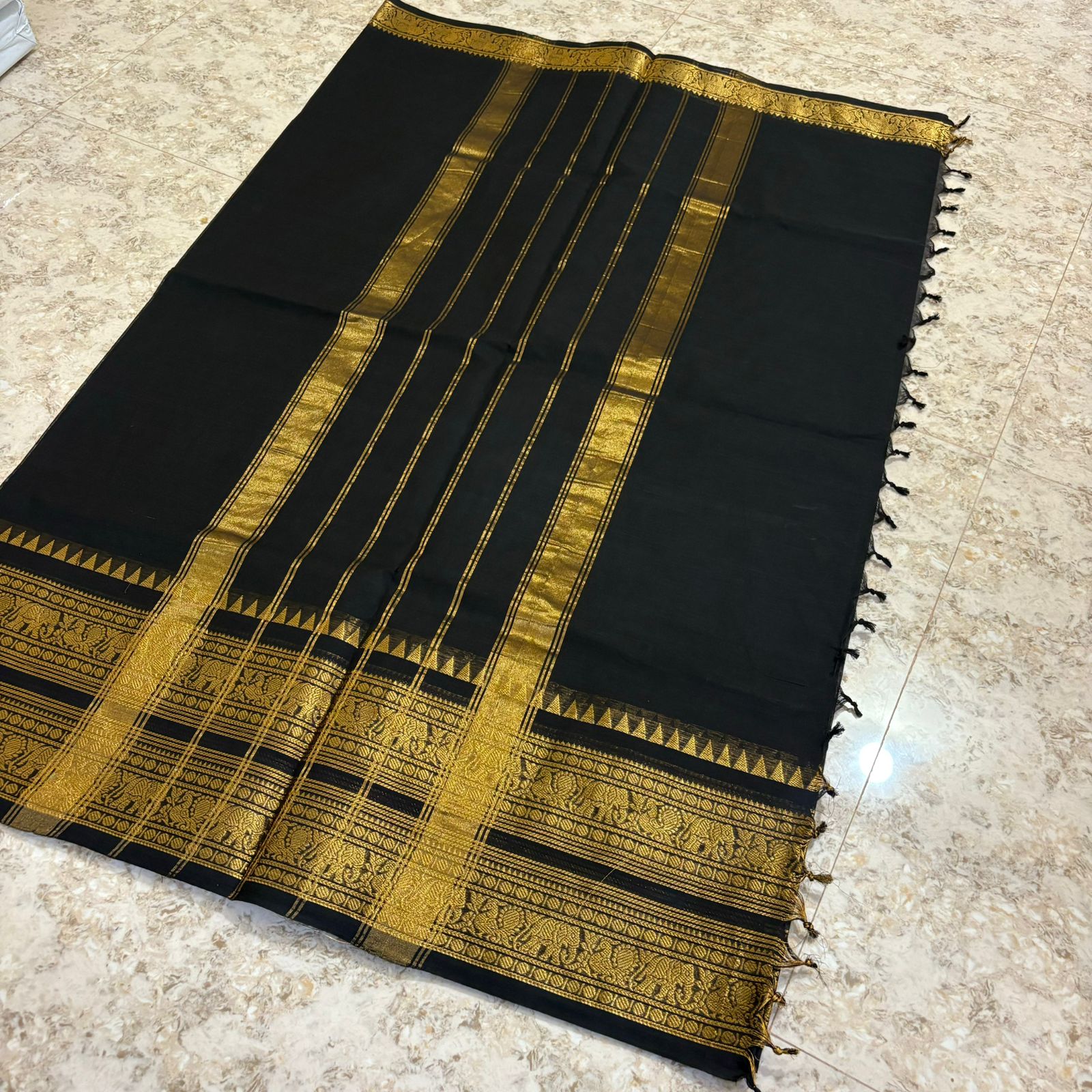 Chettinadu Pure Cotton kanchi zari Saree