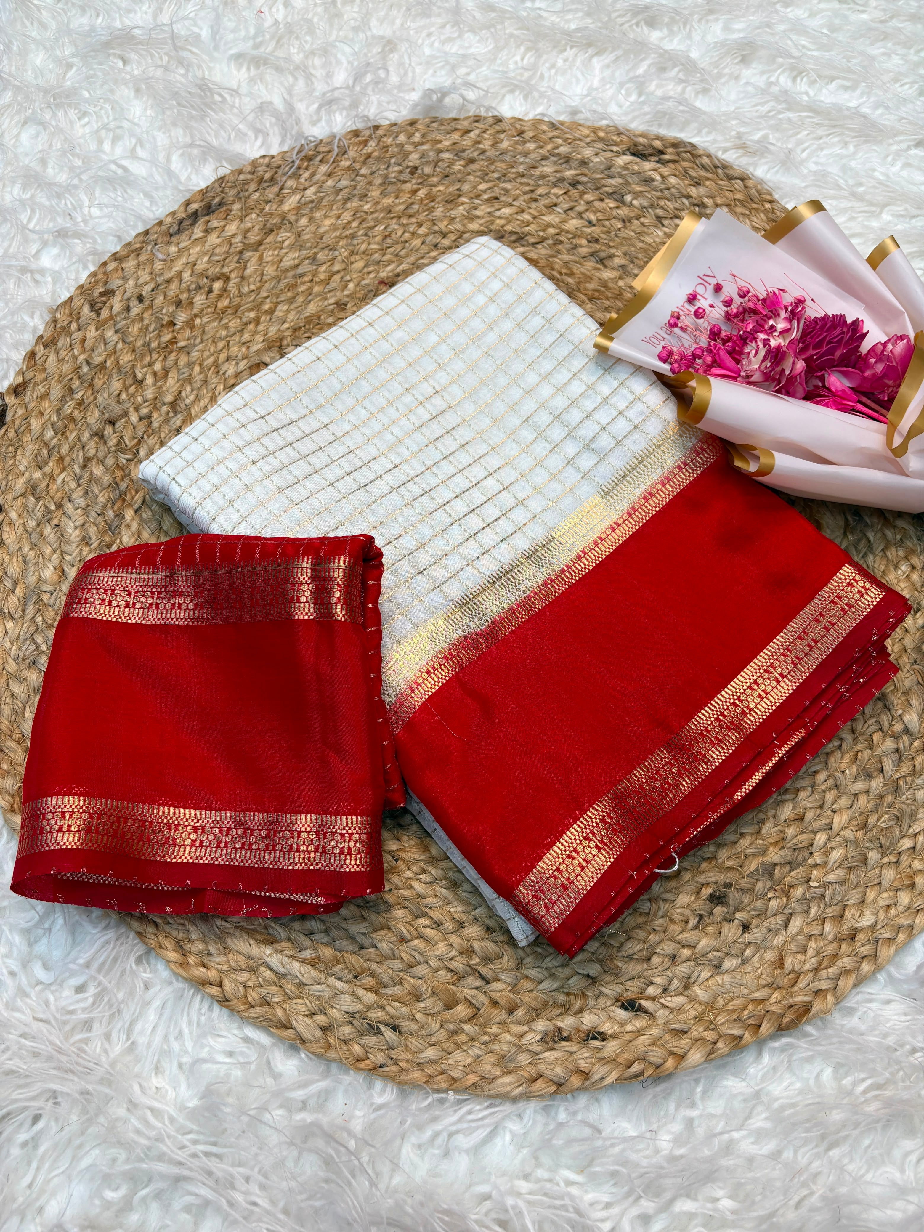 Chinnon weaving check saree with bentex boarder