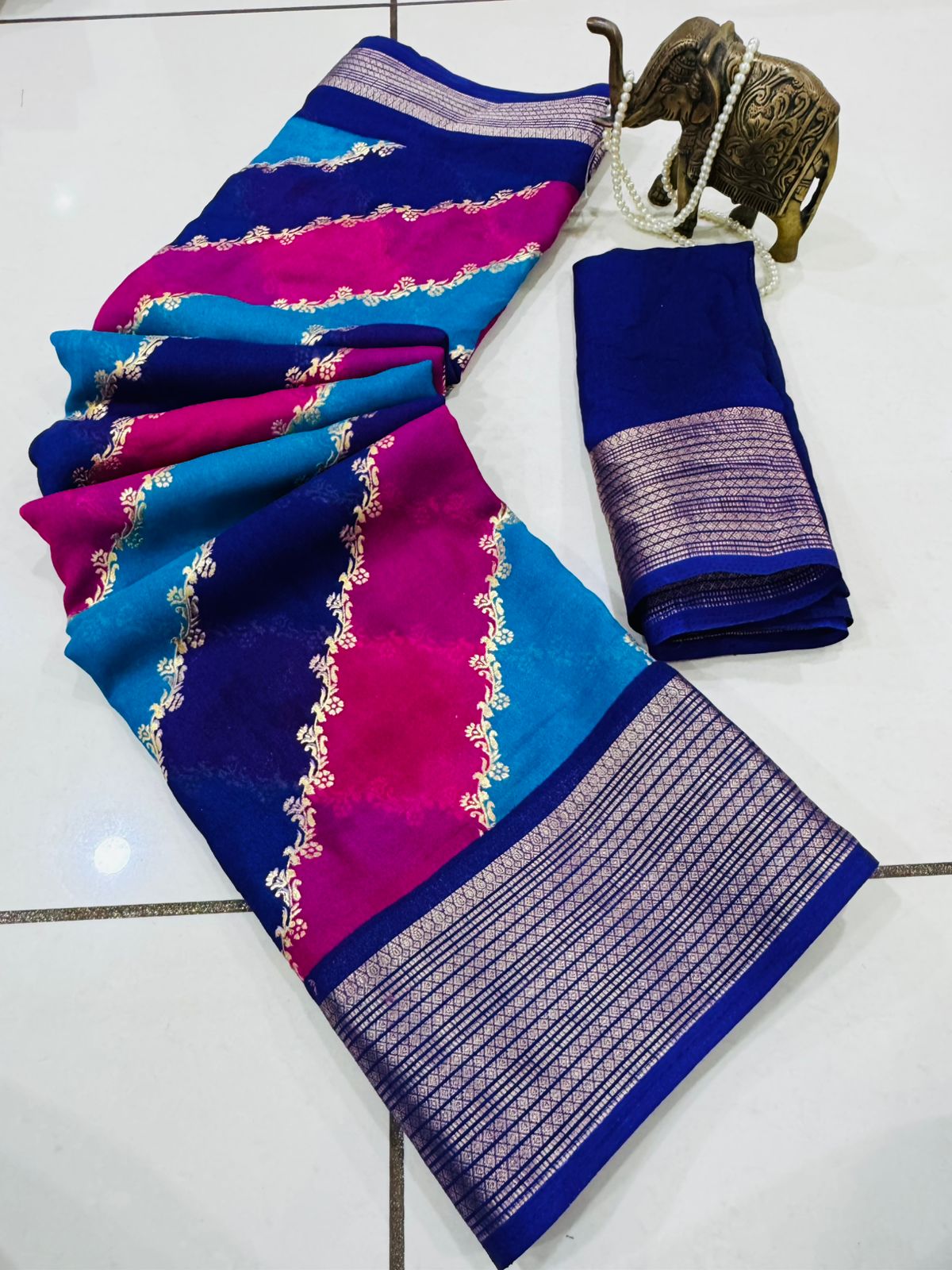 Marshmallow Matte Georgette Rangkat Saree