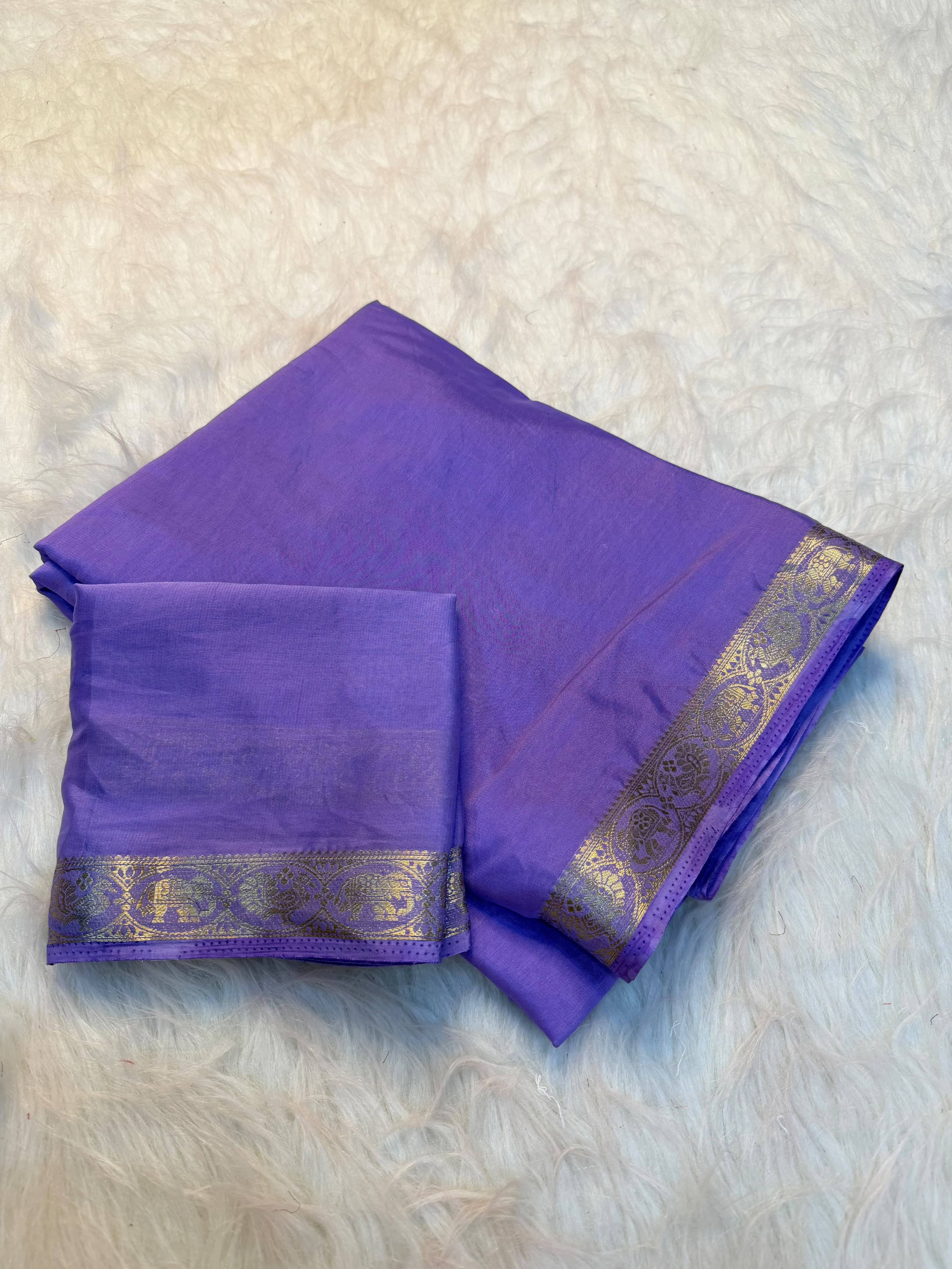 Viscose georgette soft fabric small zari boarder saree