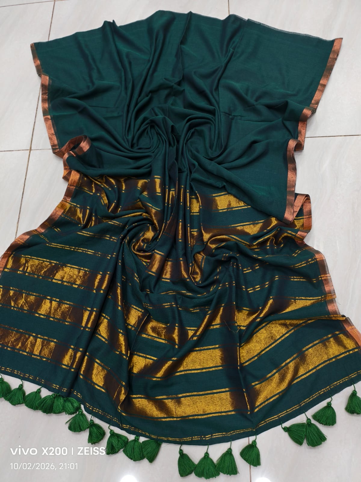 Pure mul cotton zari stripes with tassels saree