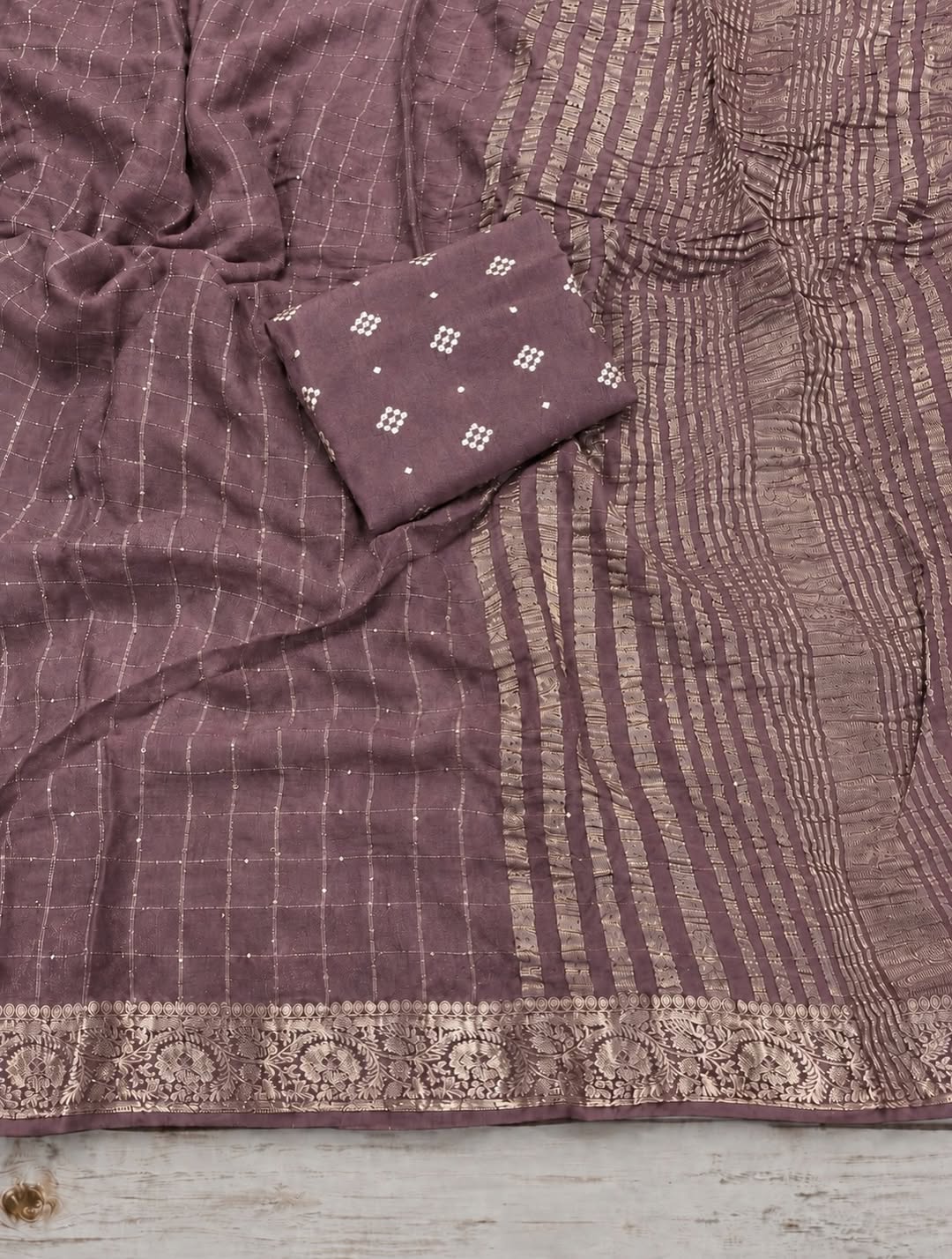 Viscose georgette checks pattern sarees