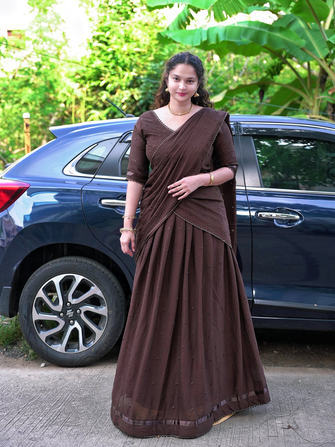 Fully stitched mocha premium quality lehanga/half saree