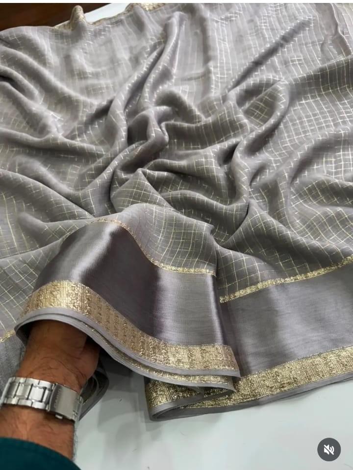 Viscose georgette vintage checks saree