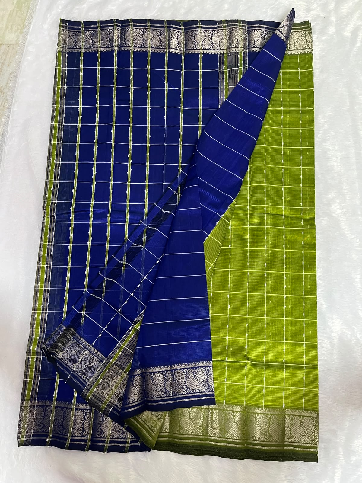 Managalagiri kanchi borader checks saree