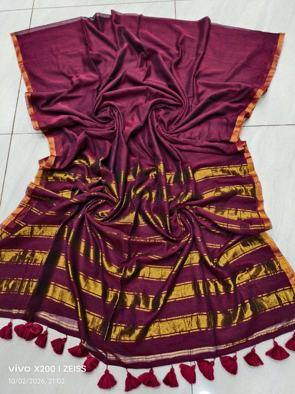 Pure mul cotton zari stripes with tassels saree