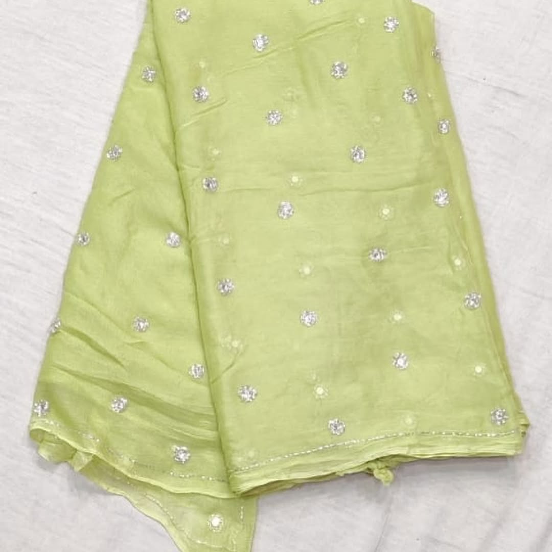 Soft chiffon buttis pattern