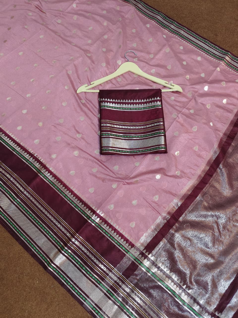 Banarasi soft katan silk contrast boarder saree