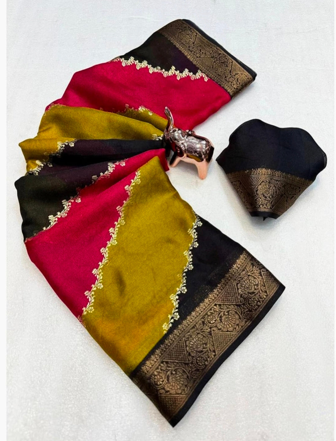 Marshmallow Matte Georgette Rangkat Saree