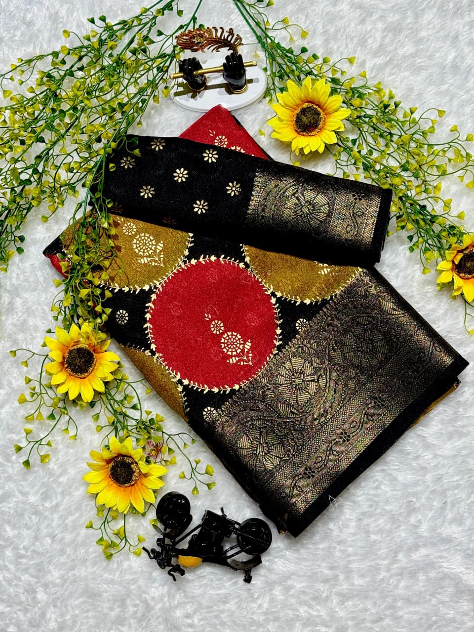 Marshmallow Matte Georgette Rangkat Saree