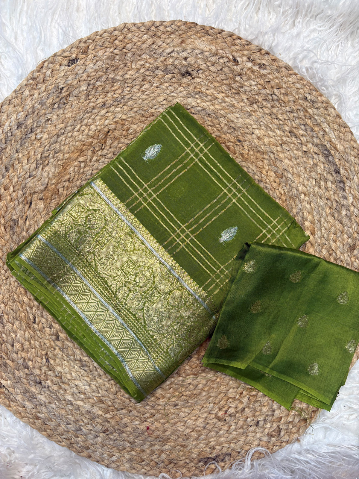 Semi Mysore suvarana silk saree