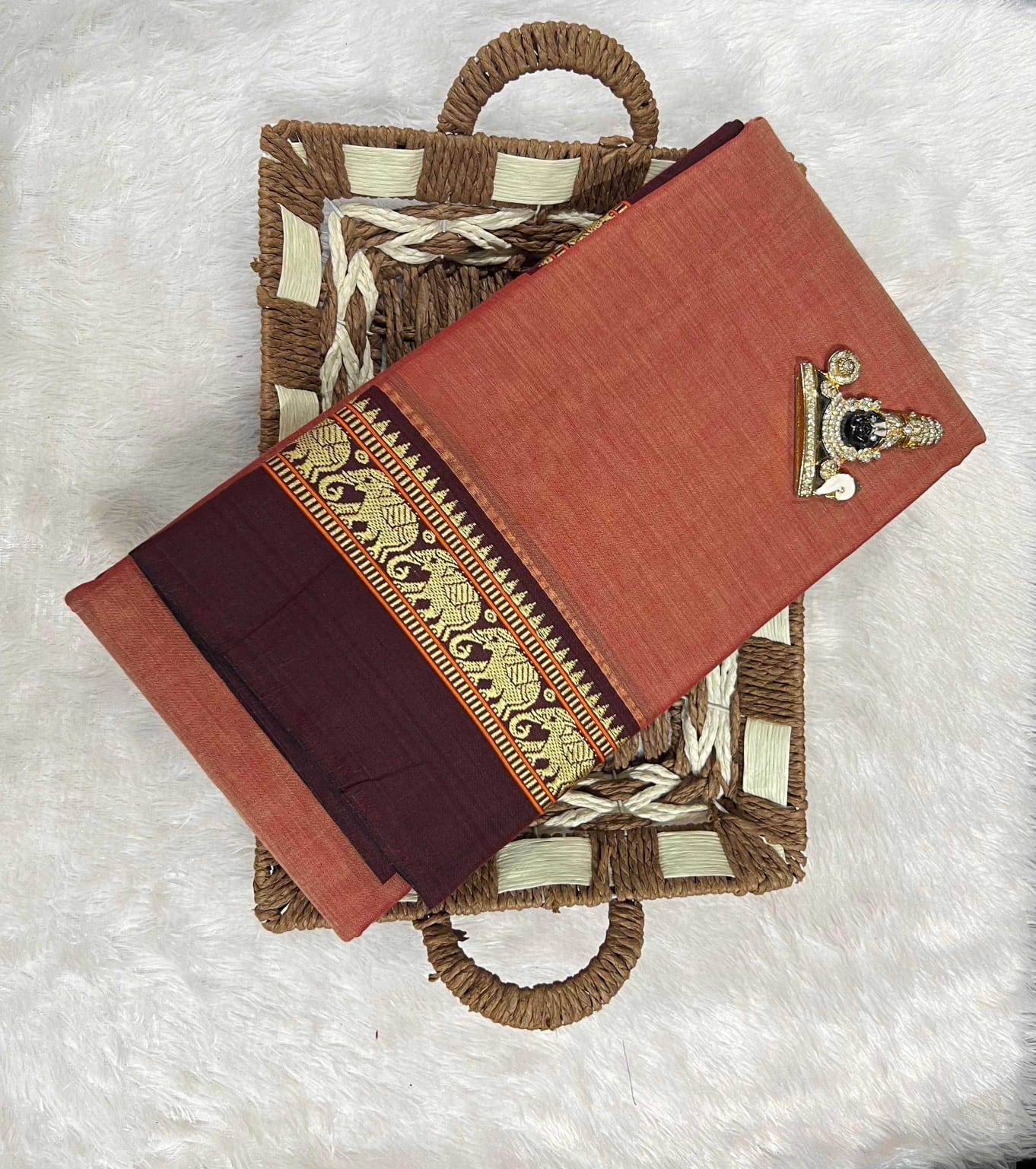 Narayanpeta Mercerised Cotton elephant gap boarder