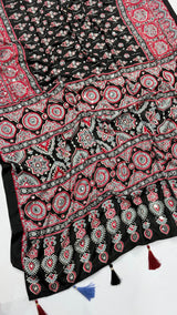 Ajrak mirror trending saree