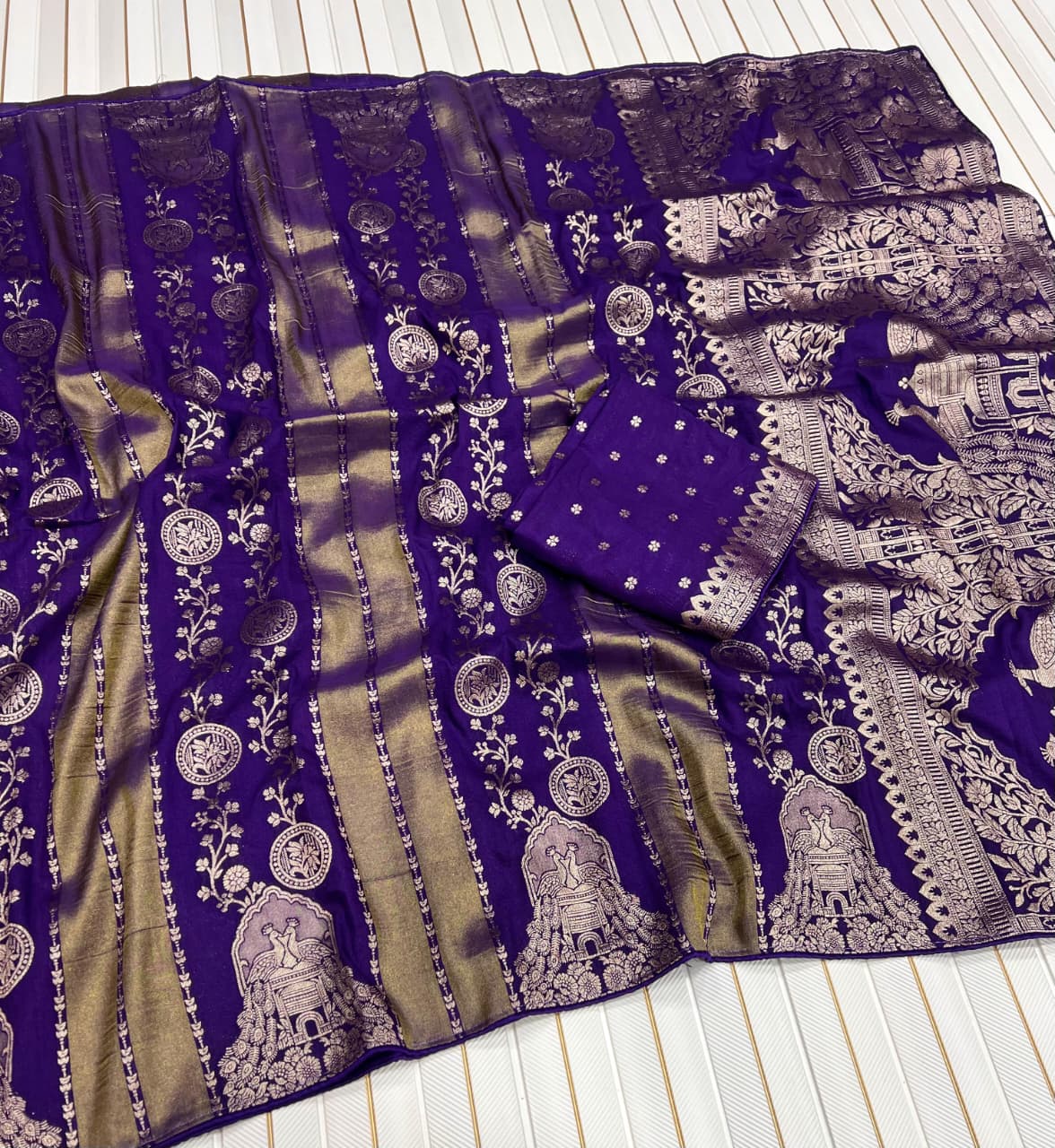 Kaddi viscose georgette tissue saree