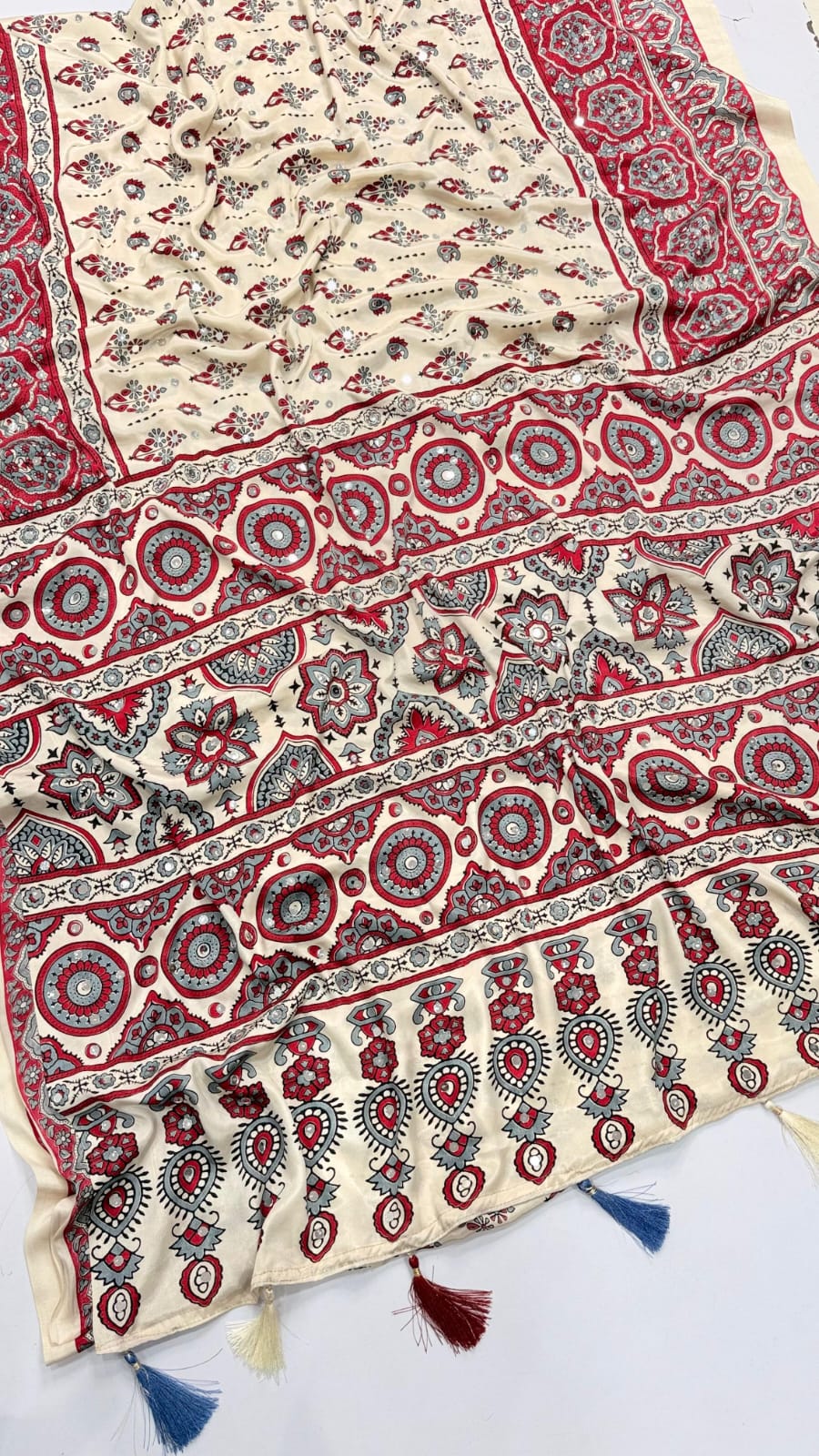 Ajrak mirror trending saree