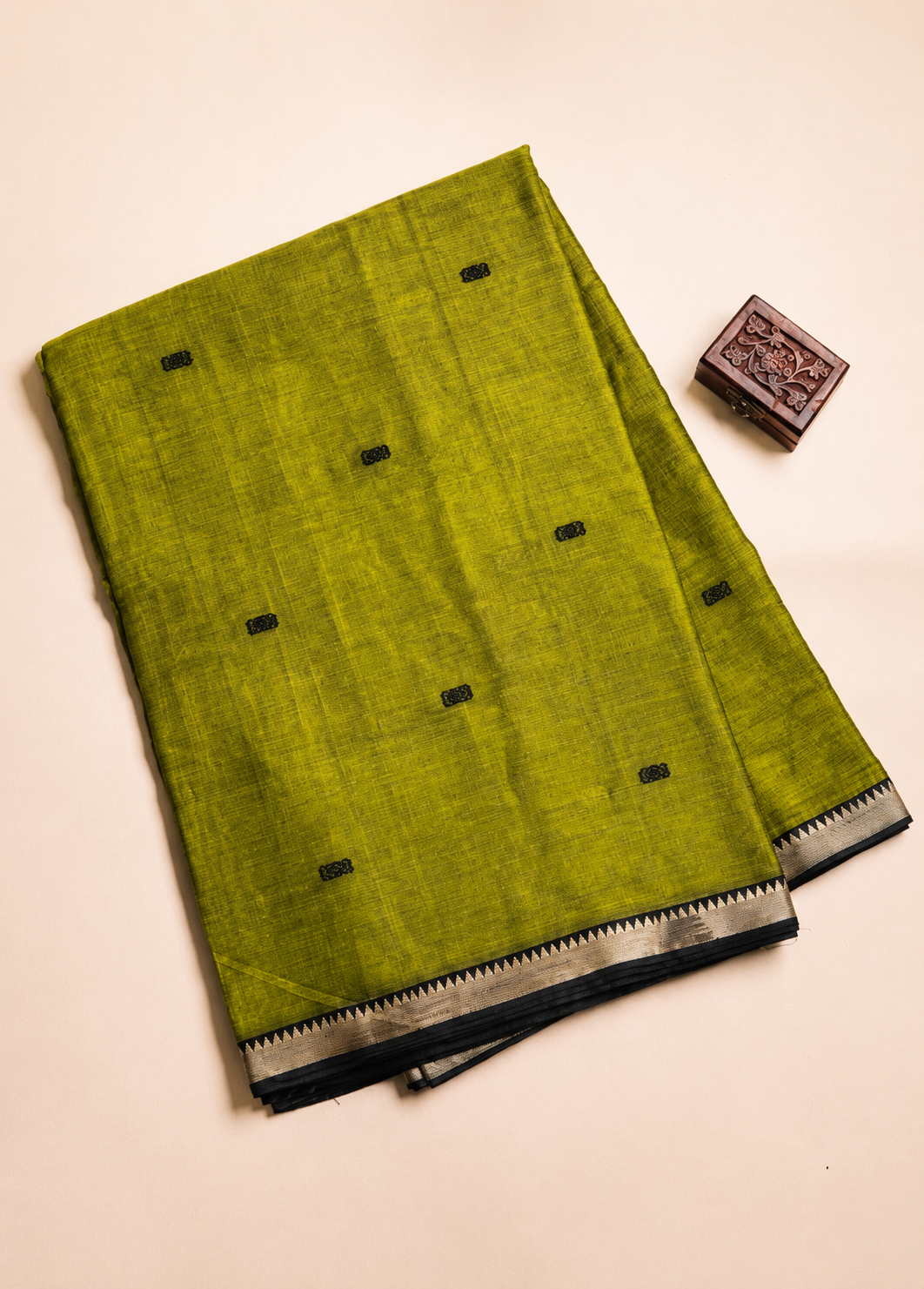 Narayanpeta Buttis temple boarder saree