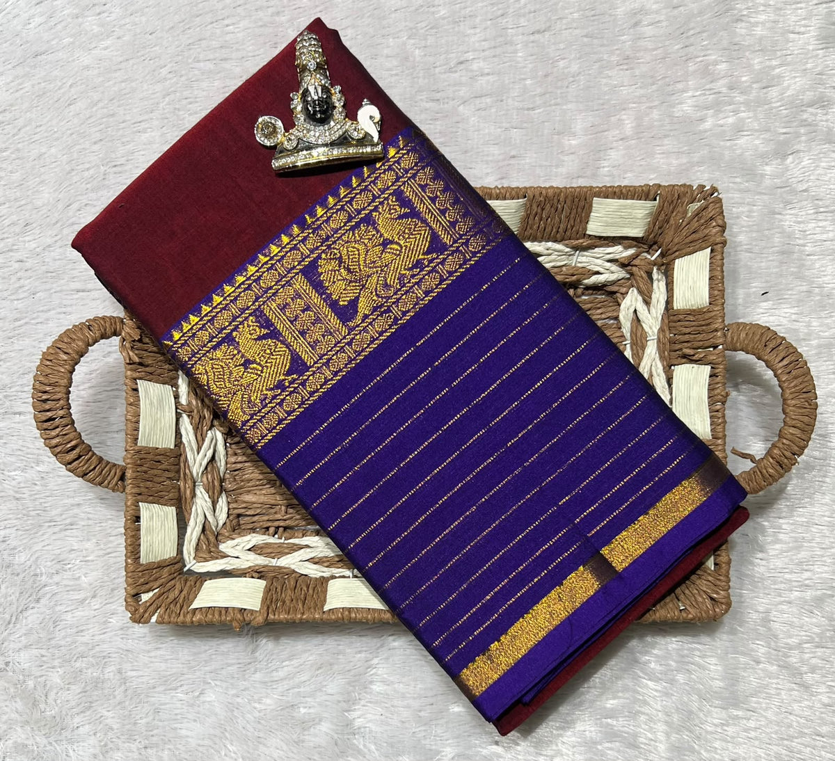 Narayanpeta gap boarder saree