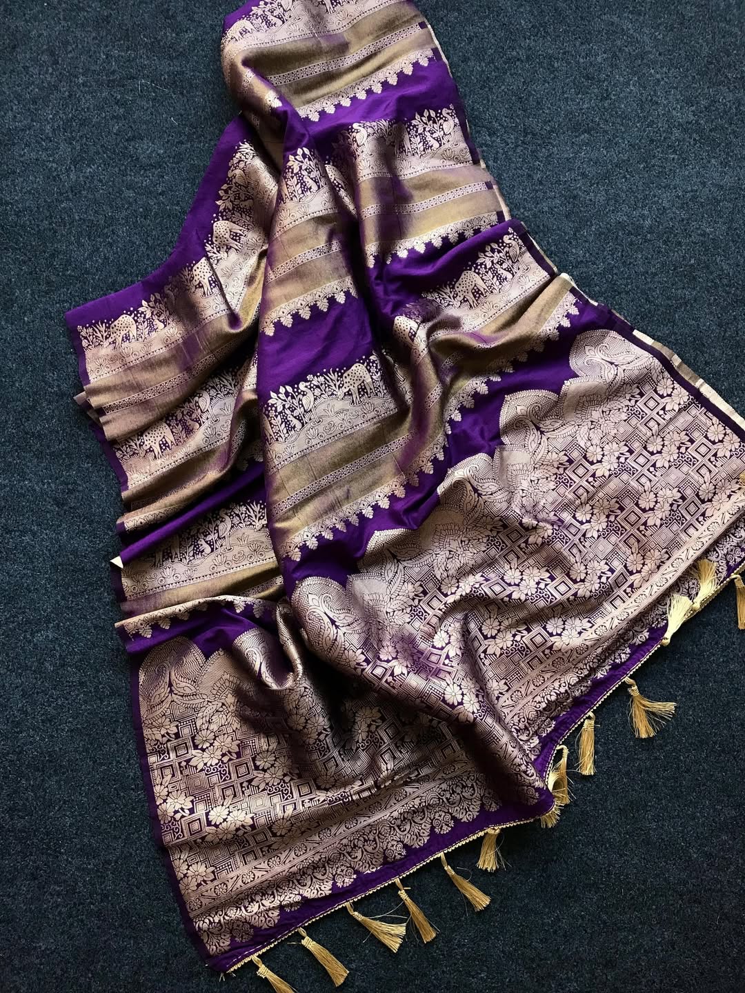 Kaddi viscose tissue saree