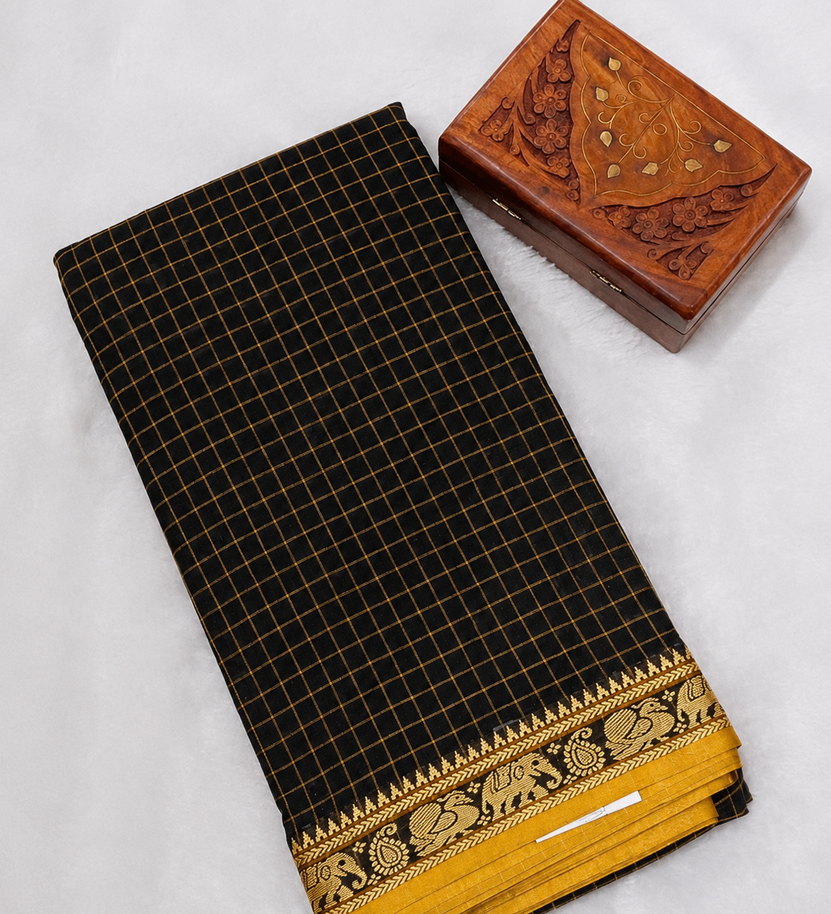 Narayanpeta samantha inspired checks saree