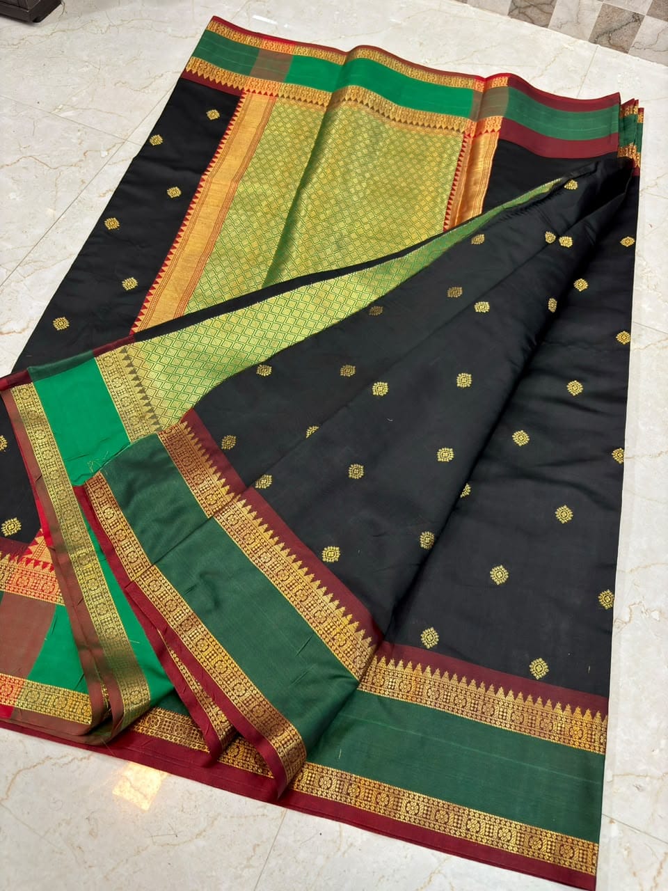 Banarasi mashroom soft silk pattu saree
