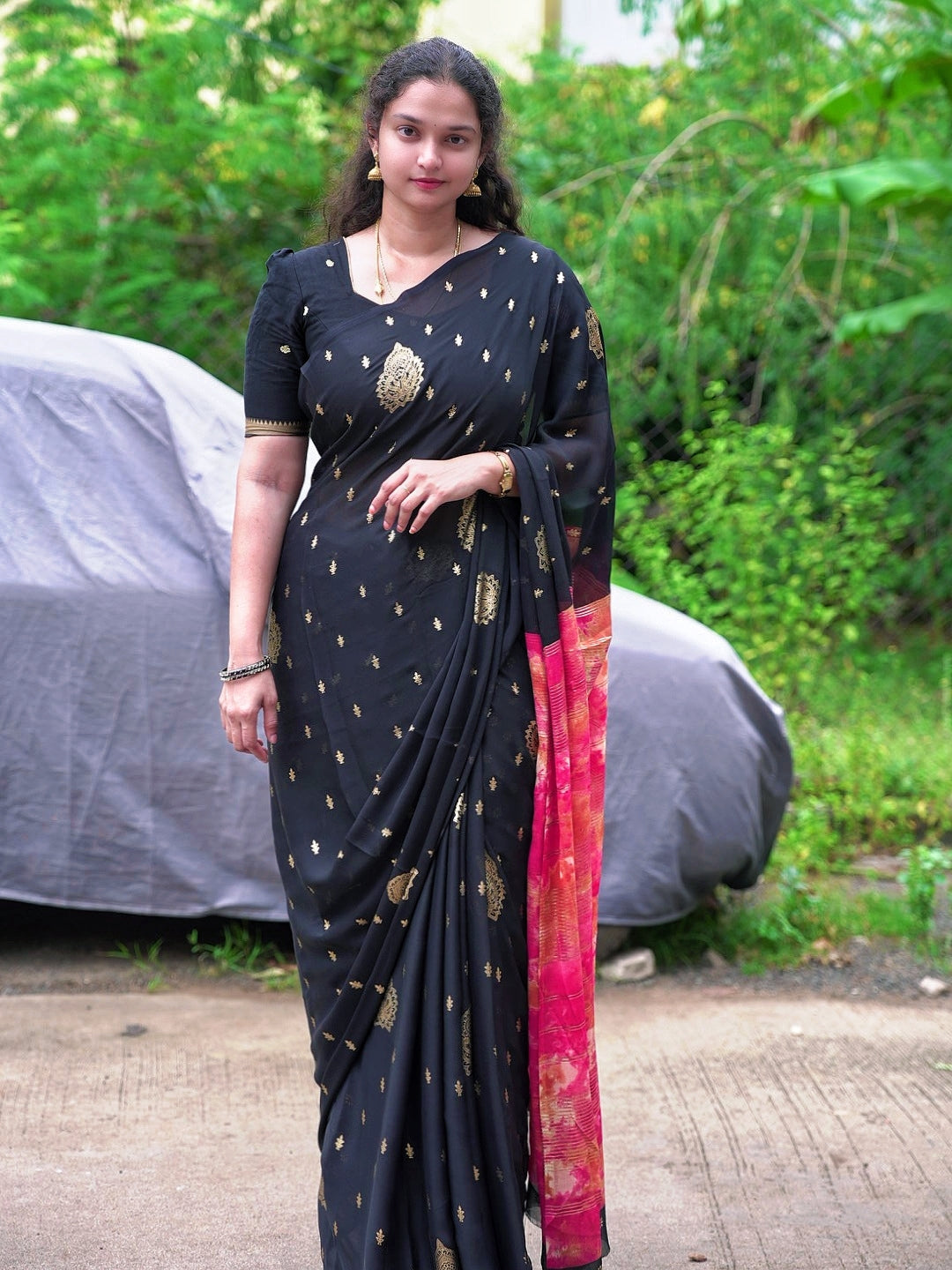 Moss chiffon shibori pallu saree