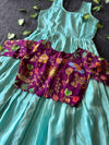 Tissue gown with Position work Coat