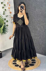 Vichitra silk kolam design 3 tiered maxi with zari boarder